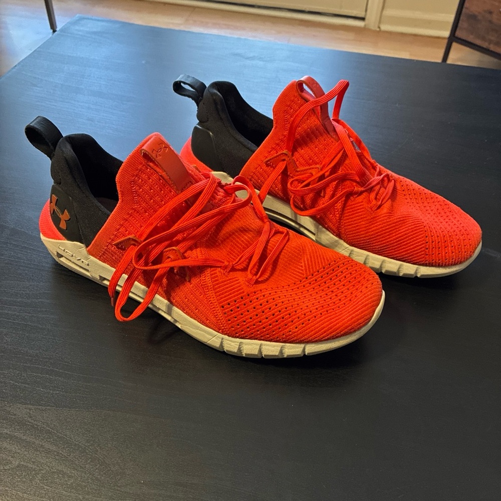 Under Armour Men's HOVR SLK EVO - Crimson - 10.5
